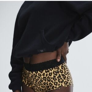 Savage X Fenty Leopard Print Panties with Black Lace *BUNDLES ARE BEST*
